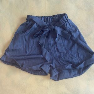 Romwe Green Tie Shorts